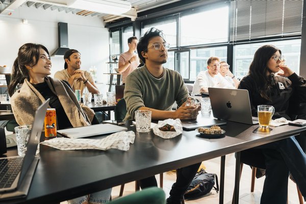 What Strategies Can Elevate UK Businesses Through Innovative Marketing?