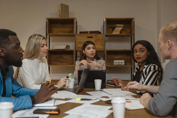 What Steps Can Entrepreneurs Take to Comply with UK Business Regulations?